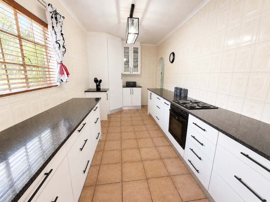 3 Bedroom Property for Sale in Vaalpark Free State